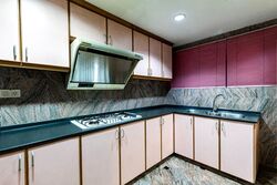 International Plaza (D2), Apartment #557823651